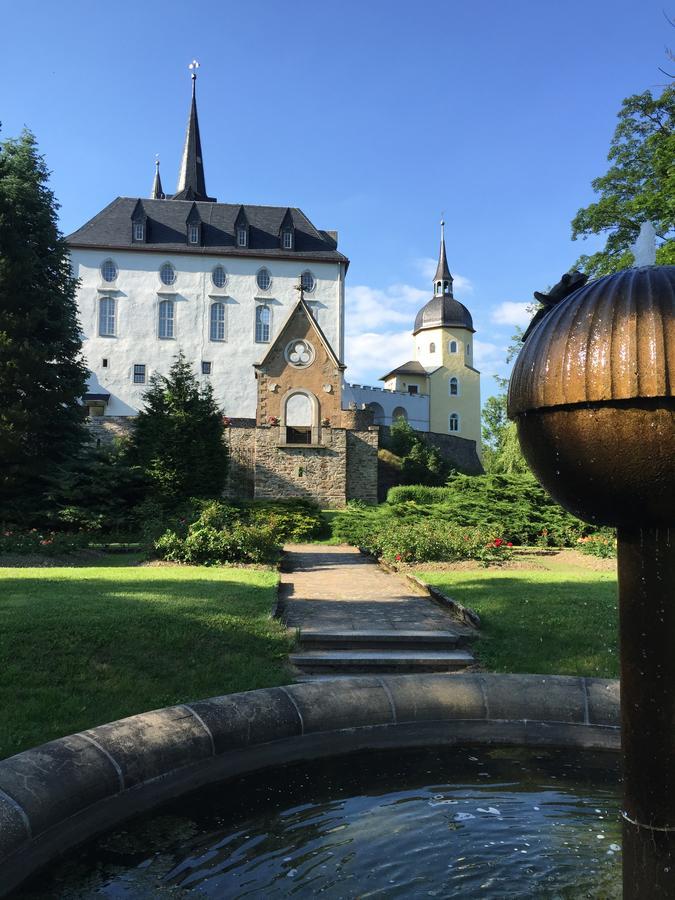 Ferienhaus Erzgebirge "An Der Trebe" Mit Kamin Und Sauna Neuhausen  Eksteriør bilde